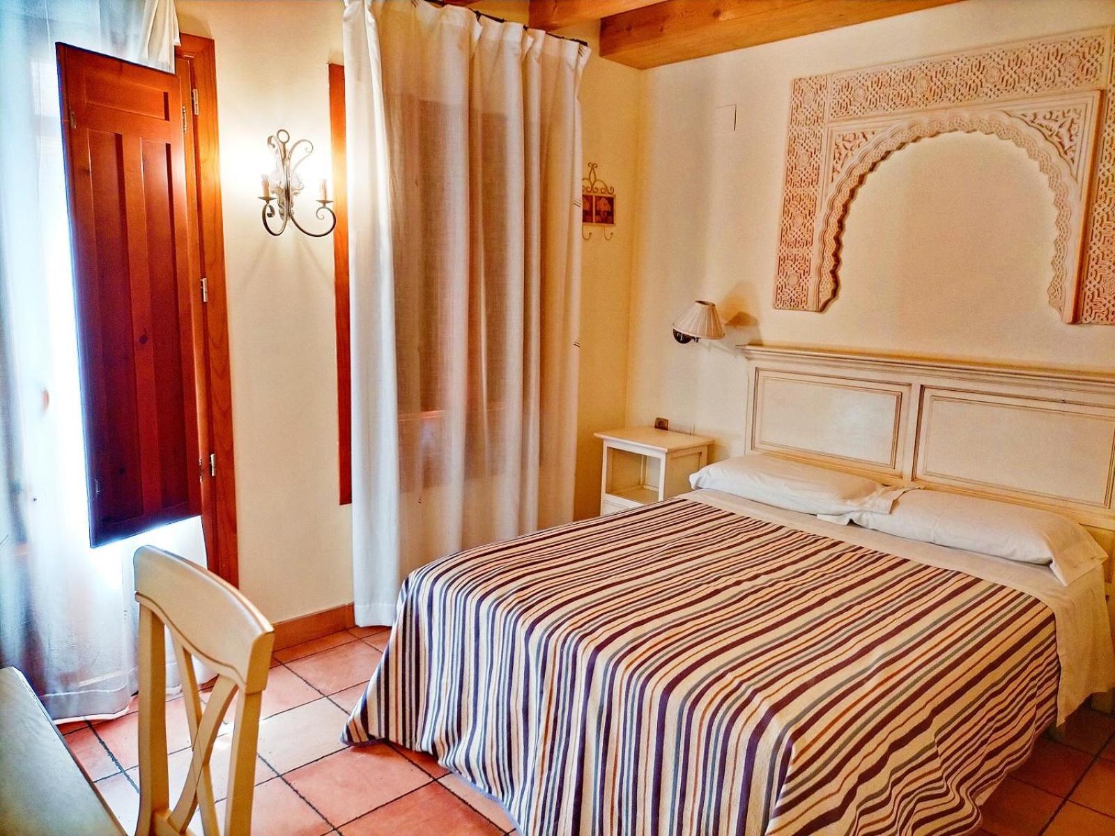 Abadia Hotel — Fotos 1